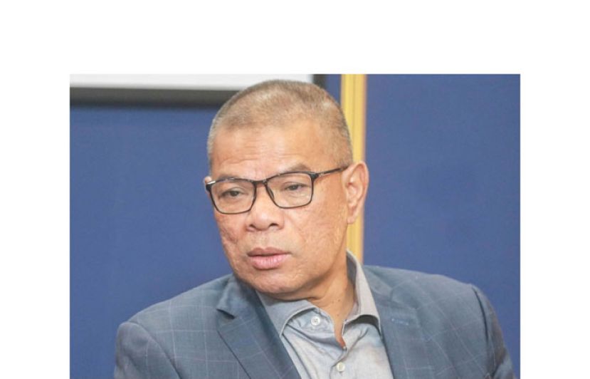 内政部长赛夫丁。