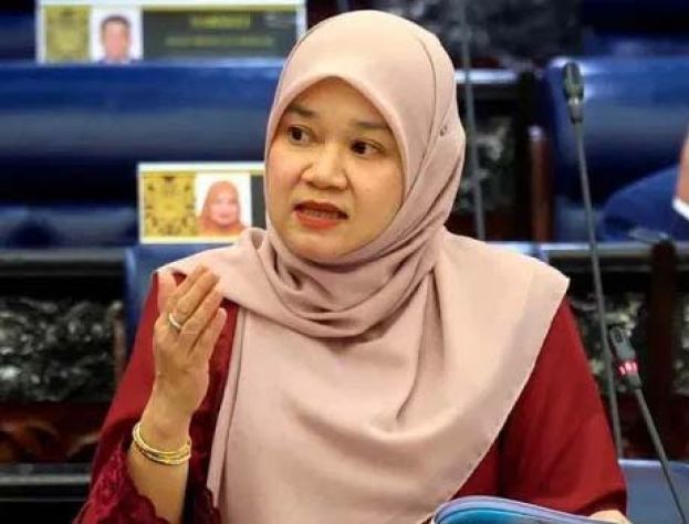 ●教育部长法丽娜。