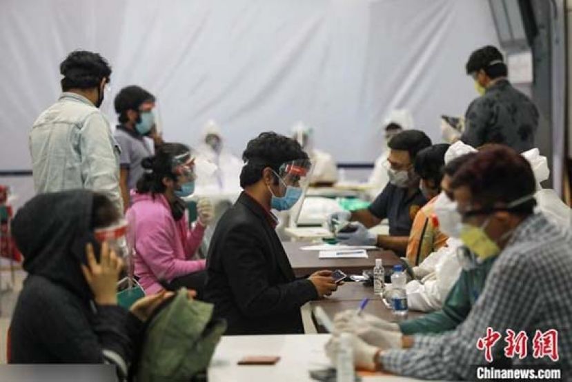 资料图为疫情下的印度。