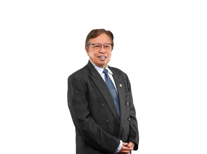 日本政府授砂拉越总理拿督巴丁宜丹斯里阿邦佐哈里旭日重光章