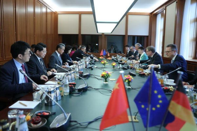 中德第八轮战略谈话，王毅向德国表示支持中国为实现国家完全统一作出的努力。