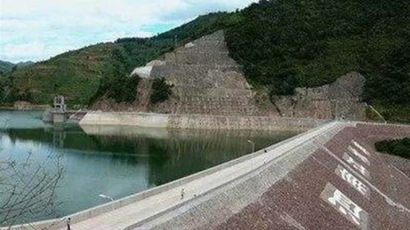 普洱市墨江县泗南江水电站发生疑似爆炸事故。