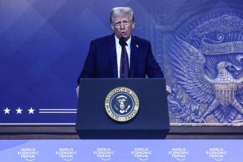 美国总统特朗普在世界经济论坛演说。