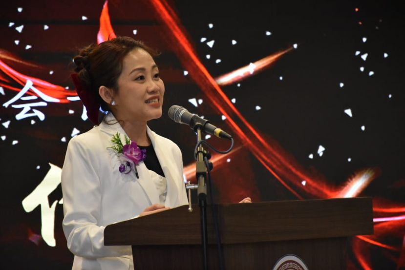 巴达旺福州公会讲演会新届会长刘亿。