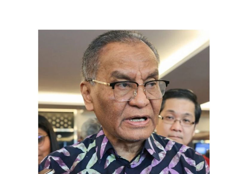 卫生部长祖基菲里。