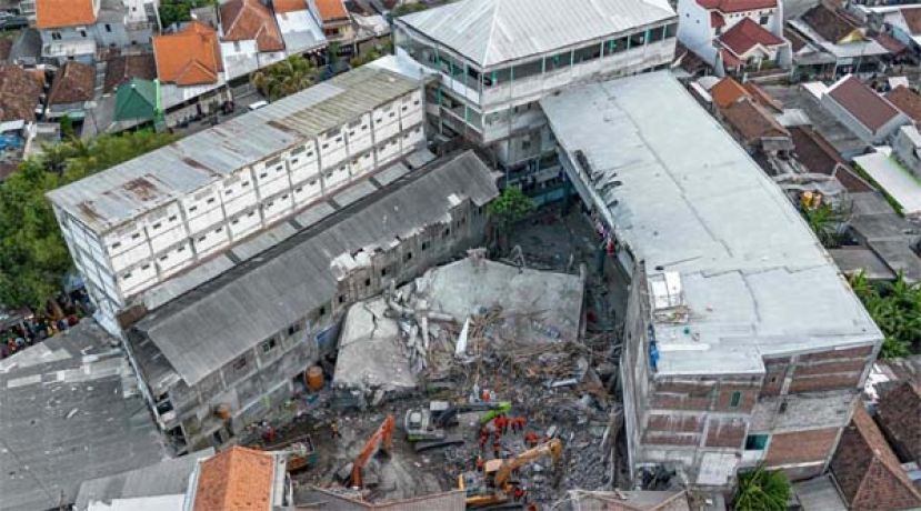 印尼学校倒塌事故，已累计寻获54具遗体。