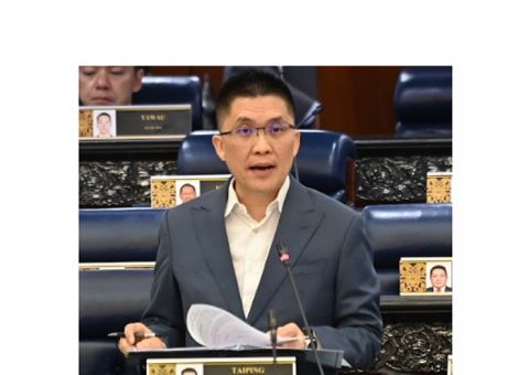 教育部副部长黄家和。