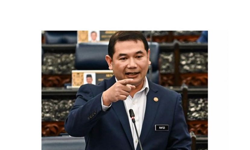 经济部长拉菲兹。