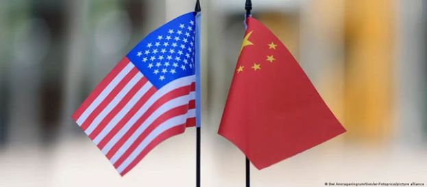 根据亚洲实力指数，美国和中国是超级大国。