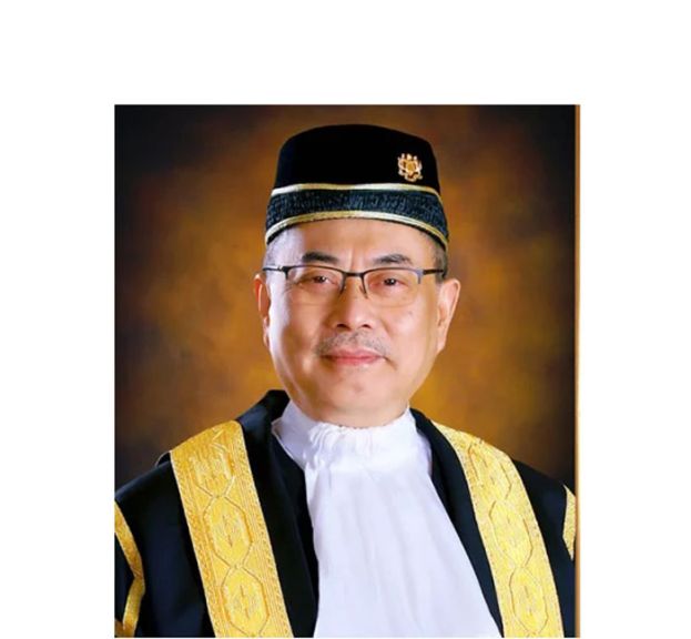 联邦首席大法官旺阿末法立。