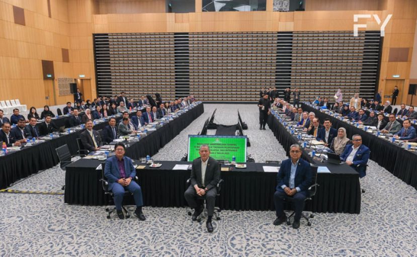 法迪拉一主持大马协议技术委员会会议。