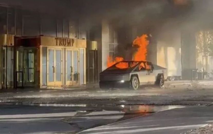 特斯拉Cybertruck在特朗普酒店门口爆炸。
