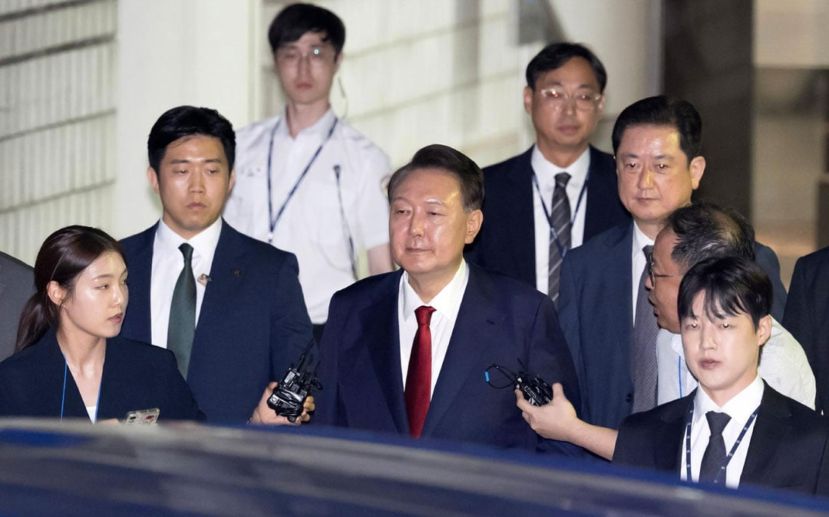 韩法院裁定，继续羁押尹锡悦。
