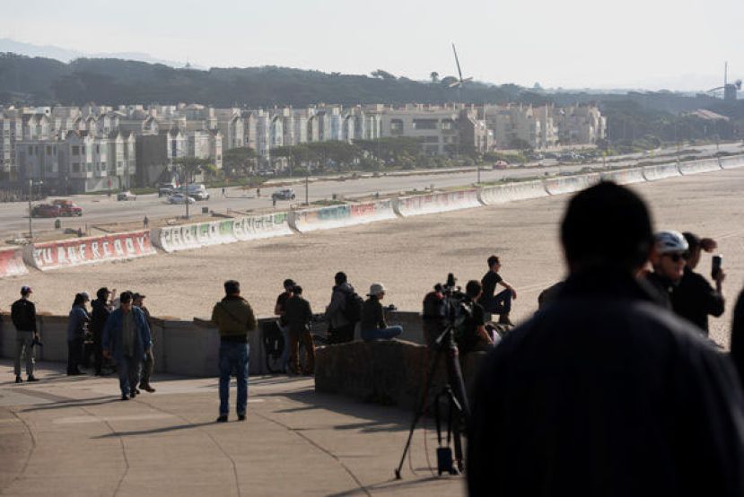 加州7.0地震，一度发布海啸警报。