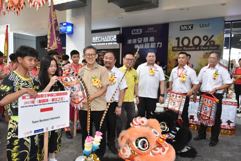 薛华东：舞狮不仅是一门传统技艺 更是一种精神的象征