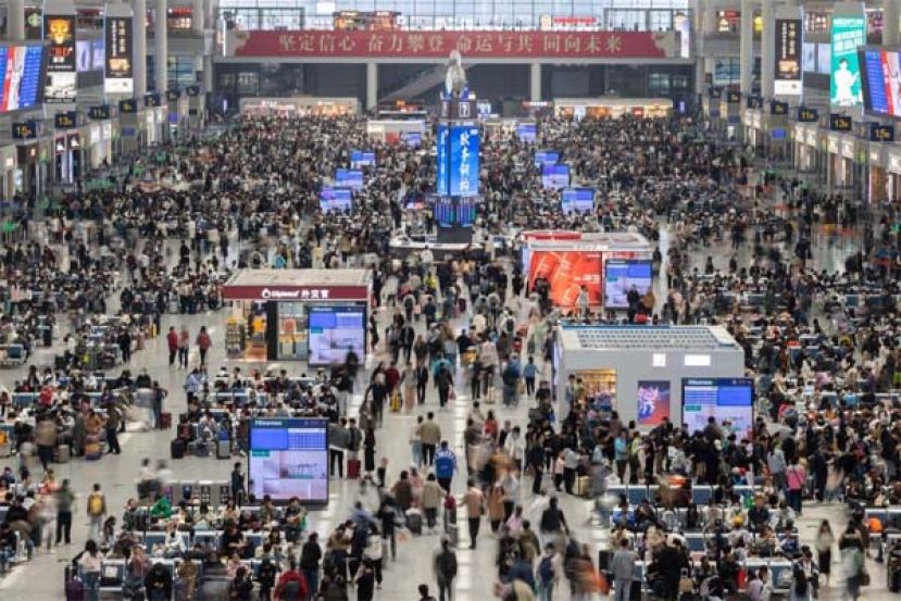 中国今年&ldquo;五一&rdquo;假期共5天。图为乌鲁木齐天山国际机场。