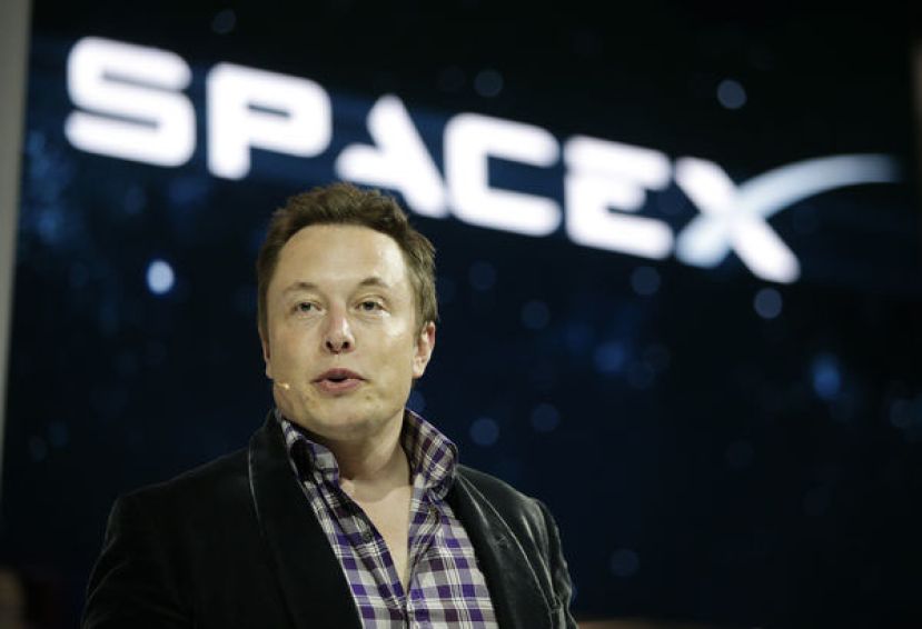 马斯克25日宣布SpaceX将与辉达合作。