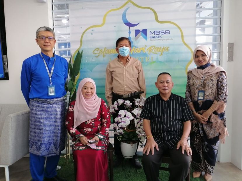 MBSB银行古晋分行     庆开斋节开放门户