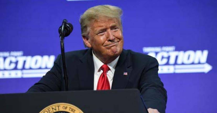 特朗普早前于竞选集会上表示要求减慢检测，并于周二打脸白宫女发言人，指减慢检测并非开玩笑。