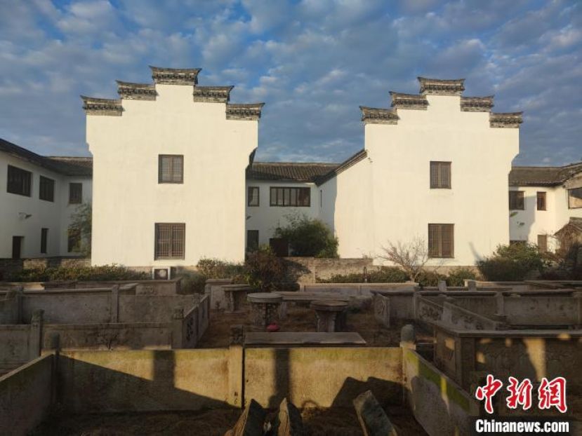 于至楼一景。