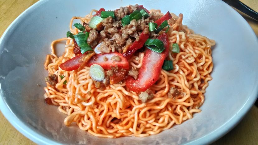 可以不吃饭，不能没有哥罗面