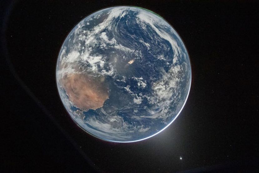 NASA公开阿提米丝2号任务的最新影像。