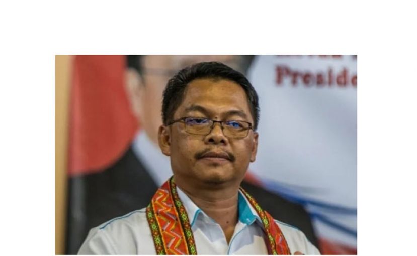 人力资源部副部长慕斯达法。