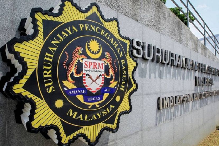 涉协助批准逾2100万贷款　反贪会逮3银行职员调查