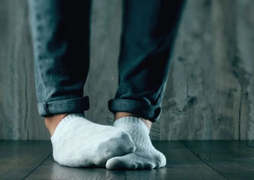 &ldquo;毒袜子症候群&rdquo; 脚臭难挡　医揭1症状和香港脚不同