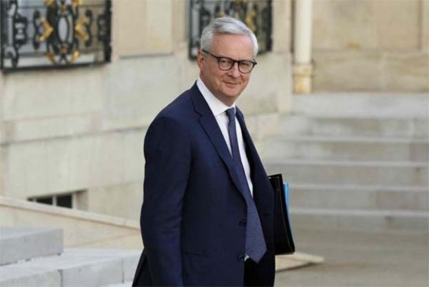 法国公布新届政府首批成员。