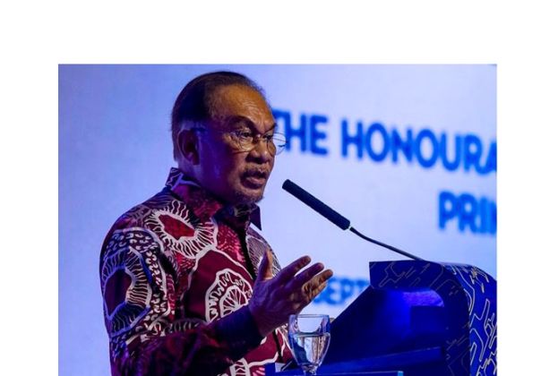 首相拿督斯里安华。