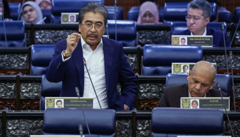 佐哈里阿都干尼 即起代摄环境部