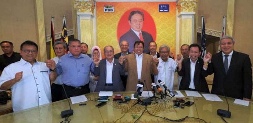 砂拉越4个成员党于今年6月13日宣布退出国阵另组砂拉越政党联盟。