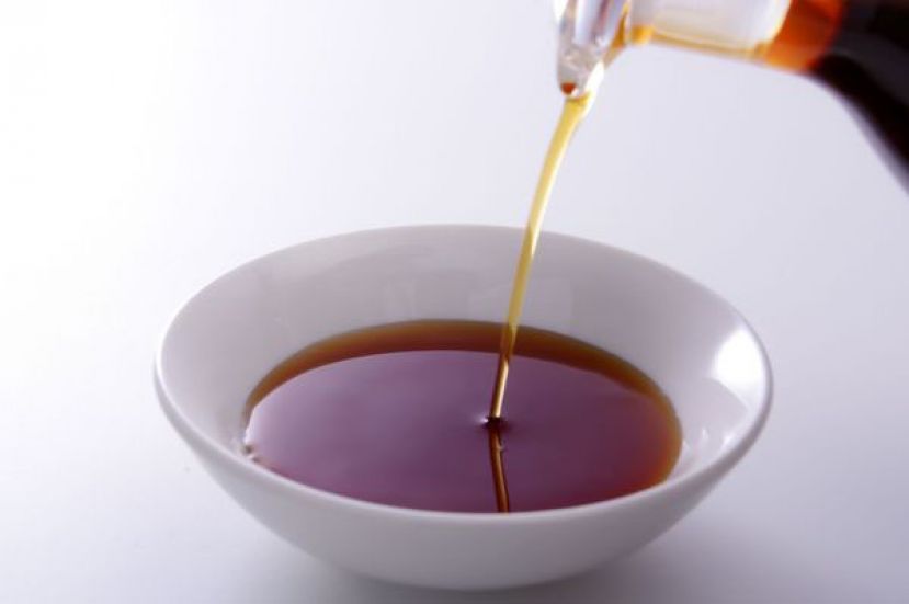 酱油大厂&ldquo;龟甲万&rdquo;专家建议开封后的酱油都应冷藏，以避免变质。