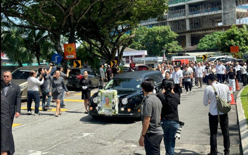 敦林良实今日举殡  政坛巨人谢幕