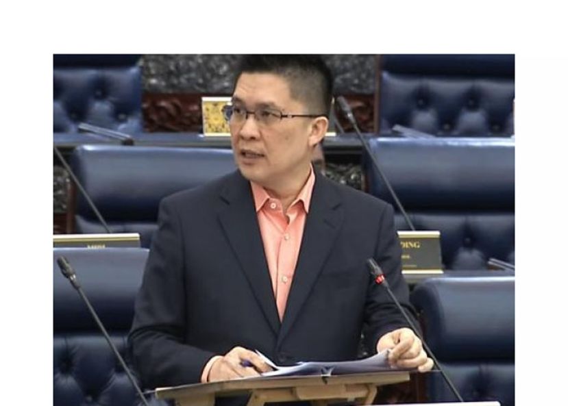 教育部副部长黄家和。