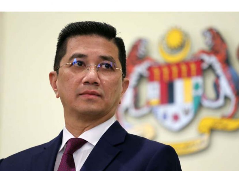 贸工部长拿督斯里阿兹敏。