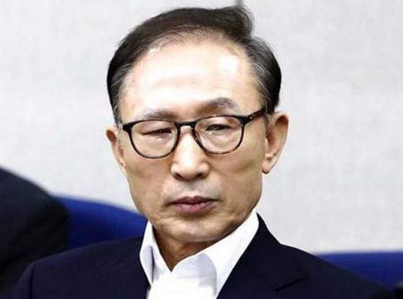  韩国前总统李明博。