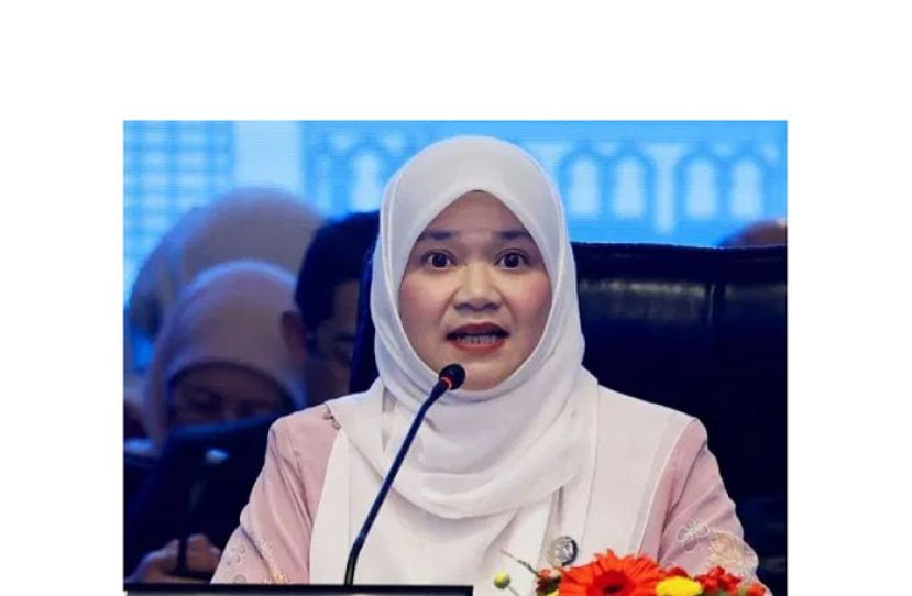 教育部长法丽娜。