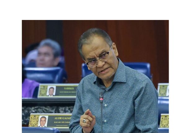 卫生部长祖基菲里。