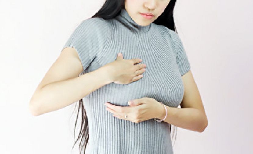 四十五岁以下女性 当心四个乳癌风险