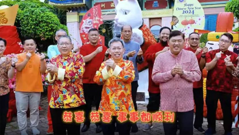 砂拉越副总理兼公共卫生、房屋及地方政府部部长拿督阿玛沈桂贤也携同古晋南市市长、副市长和众市议员参与此次MV的拍摄。