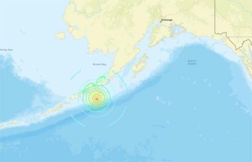 阿拉斯加海域发生7.3级地震。