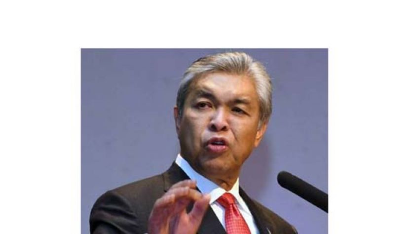 拿督斯里阿末扎希。