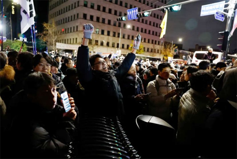 韩国的局势已恢复正常，全国范围的戒严令已解除。