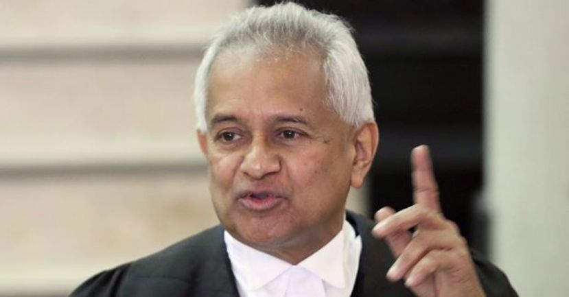 总检察长汤米汤姆斯。