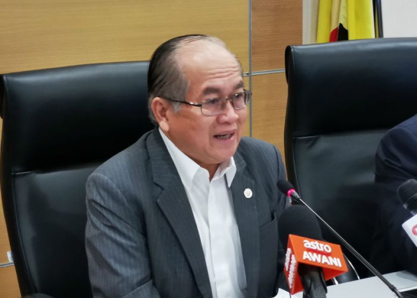 砂副首长兼灾难管理委员会主席拿督阿玛道格拉斯。