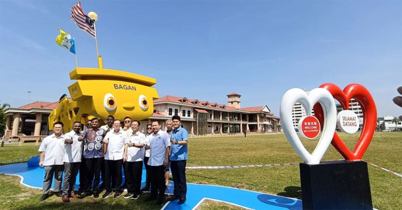 林冠英：首相到独中拨款是对独中的肯定
