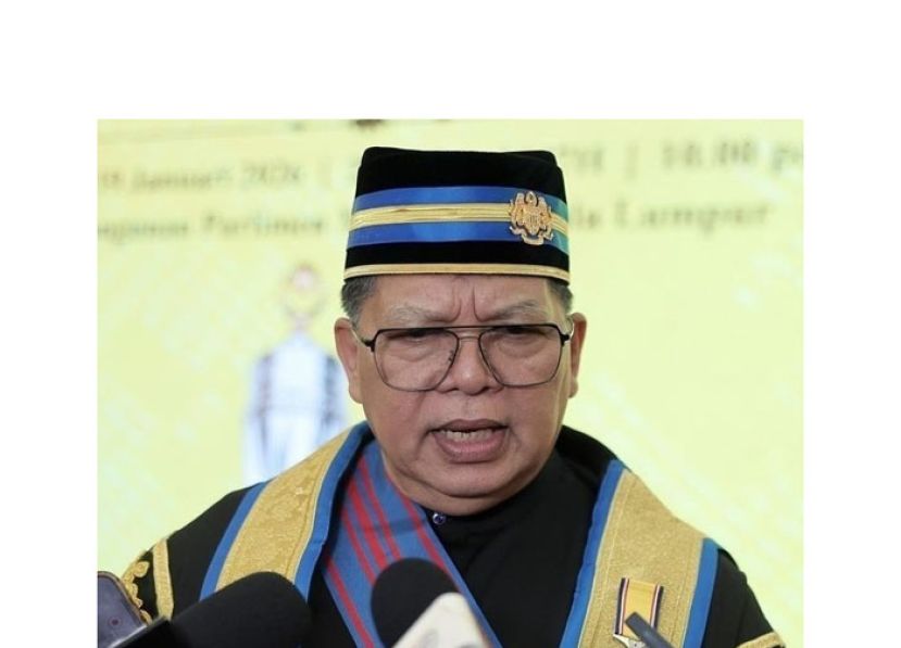 国会下议院议长佐哈里阿都。