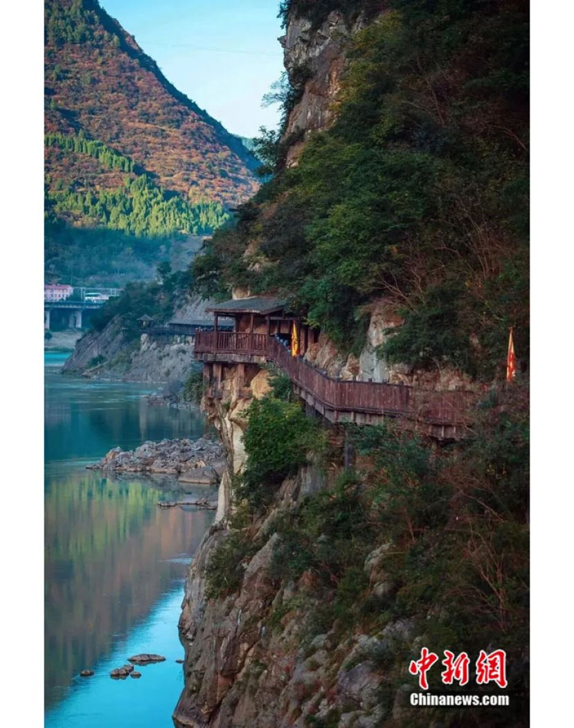 明月峡。
